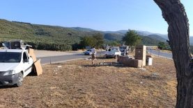 Erdek’te beyaz eşya yüklü kamyonet kaza yaptı, 1 yaralı