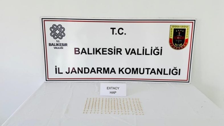 Erdek’te uyuşturucu tacirlerine geçit yok