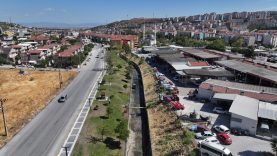 Karesi-Çay Deresi Yan Kollarında Taşkın Riskine Karşı Temizlik Çalışmaları Devam Ediyor