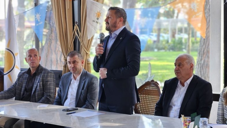 AK Parti İl Başkanı Mehmet Aydemir Gönen’e Nefes Olacak Gençlik Merkezi Proje Alanını İnceledi