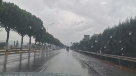 Balıkesir Haftanın Son Gününe Yağmurla Uyandı