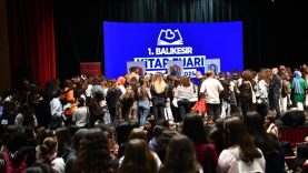 Balıkesir Kitap Fuarı’na ziyaretçi akını