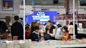 Balıkesir Kitap Fuarı’nı ilk iki günde 35 bin kişi ziyaret etti