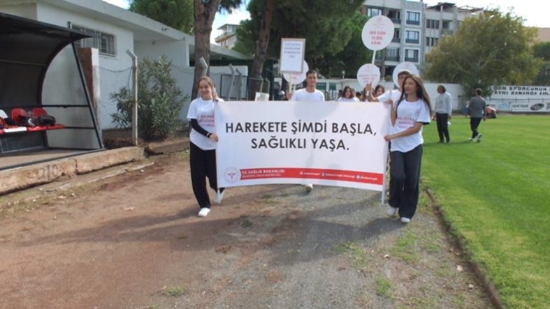Balıkesir'de Sağlıklı Yaşam Yürüyüşü