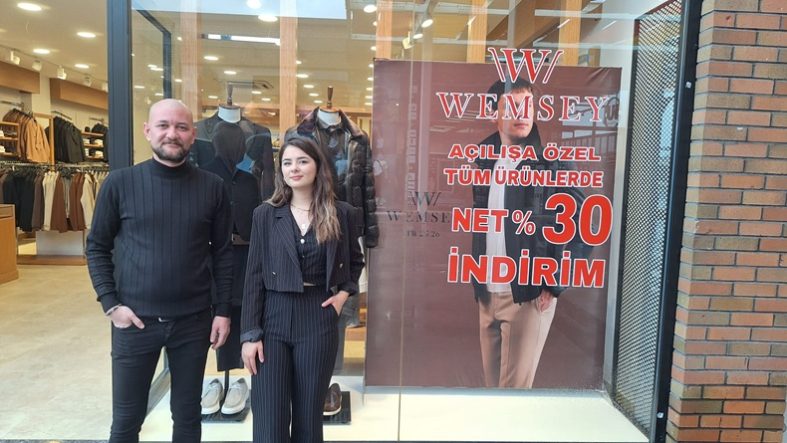 Balıkesir'de Yeni Bir Tarz Noktası WEMSEY Erkek Giyim Mağazası Açıldı