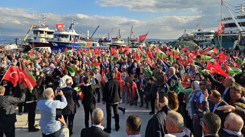 Balıkesir’den Gazze’ye Vicdan Yüklü Destek Denizciler Sumud Filosu’na Dualarla Açıldı