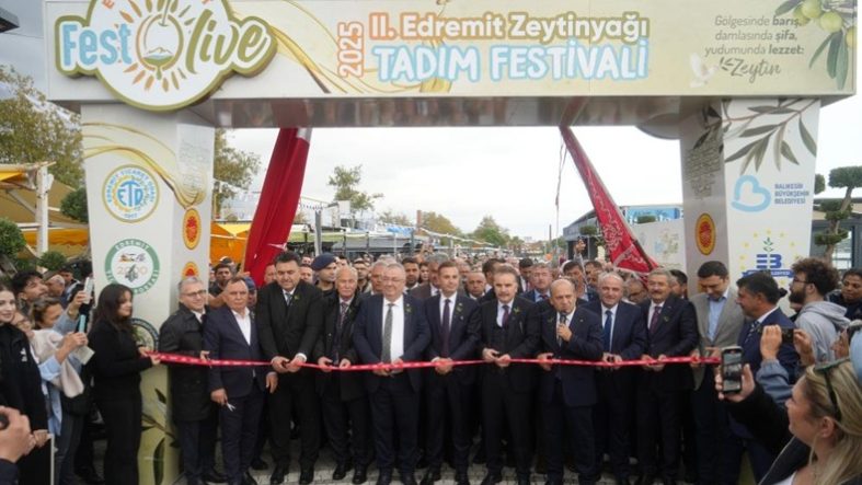 Edremit'te 2. Zeytinyağı Tadım Festivali FestOlive başladı