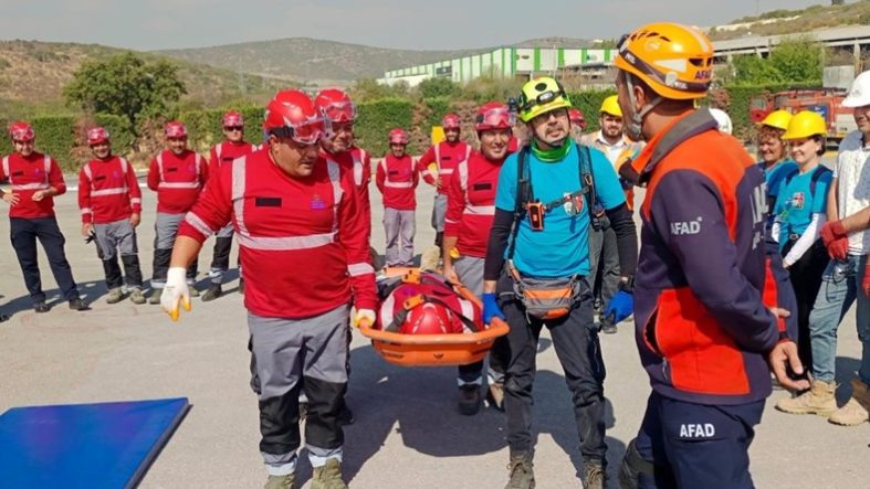 İDA-SAR Gazze'de arama kurtarma faaliyetleri için gönüllü oluyor