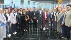 İYİ Parti Bandırma İlçe Kongresi Demokrasi Şölenine Dönüştü