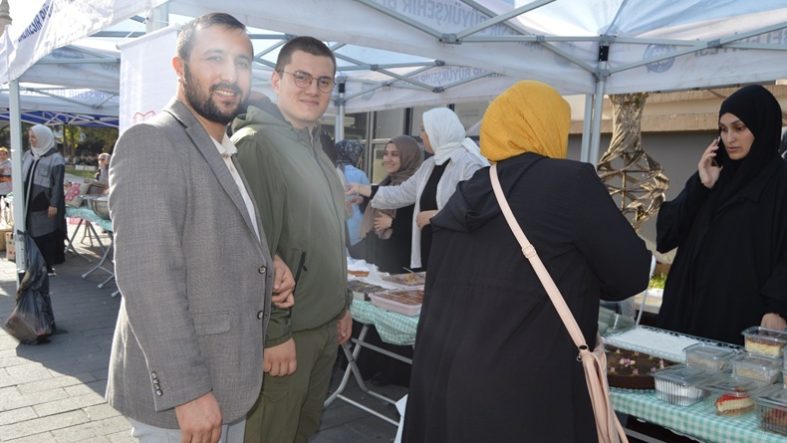 İlim Yayma Cemiyeti Balıkesir Şubesi’nden Anlamlı Kermes Geliri Öğrencilere Destek Olacak