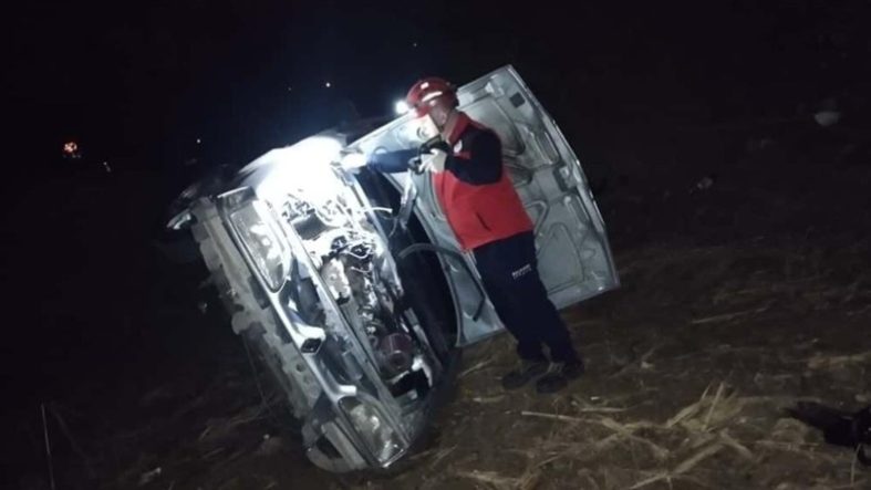 İvrindi-Balıkesir yolunda trafik kazası 2 yaralı
