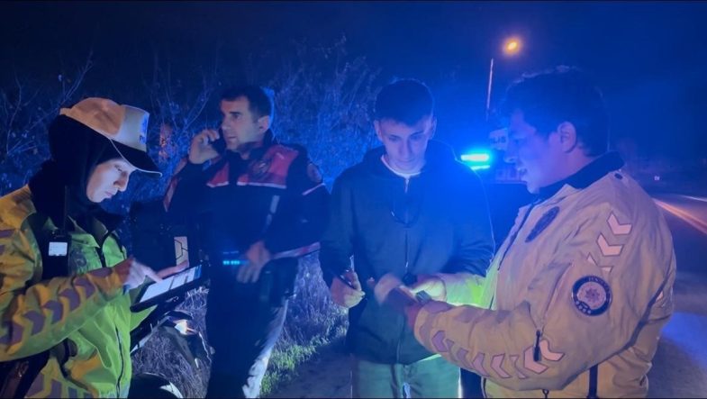 "Brezilya’ya gidiyorum" demişti, üzerine sürüp kaçtığı polise yakalandı