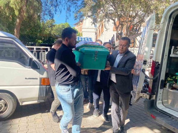 Emekli öğretmen Altan son yolculuğuna uğurlandı