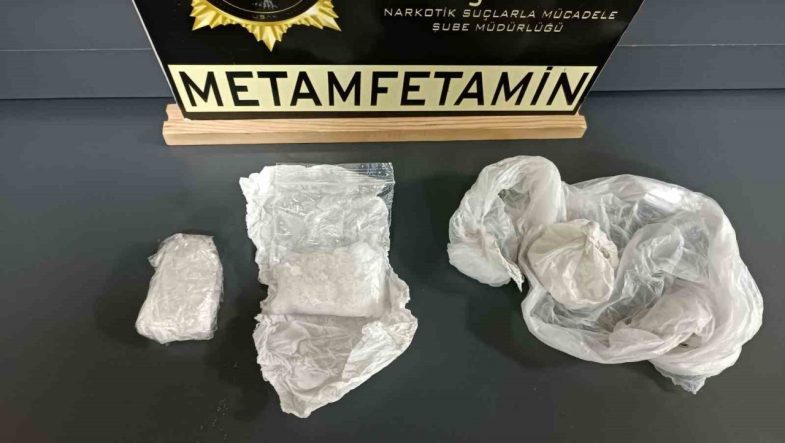 Uşak’ta uyuşturucu operasyonu: 2 kişi tutuklandı