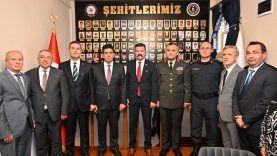 Ahmet Akın’dan gönüllere dokunan iki açılış