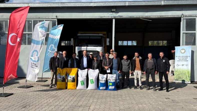 Balıkesir Büyükşehir’in tohum desteği üreticinin yüzünü güldürüyor