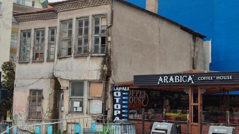 Balikesir-Riskli-Bina-1