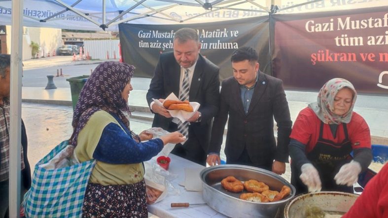 Balıkesir’de Anlamlı Buluşma Atatürk ve Silah Arkadaşları İçin Mevlid Programı Düzenlendi