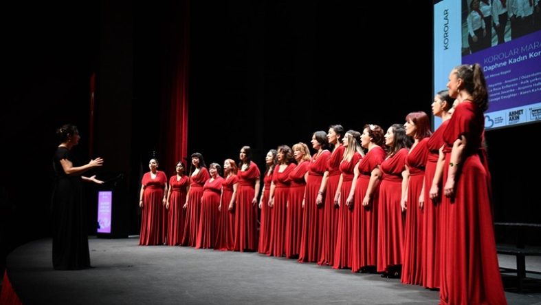 Balıkesir'de Korolar Maratonu, muhteşem performanslarla başladı