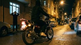 Balıkesir’de Küçük Motosiklet Gürültüsü Çileye Döndü: Gece Yarısı Sokakları İnleten Seslere Tepki Artıyor