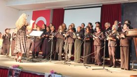 Balıkesir’de çok sesli kadın korosundan farkındalık konseri