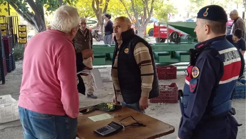 Balıkesir’de zeytin hırsızlıklarına karşı denetim
