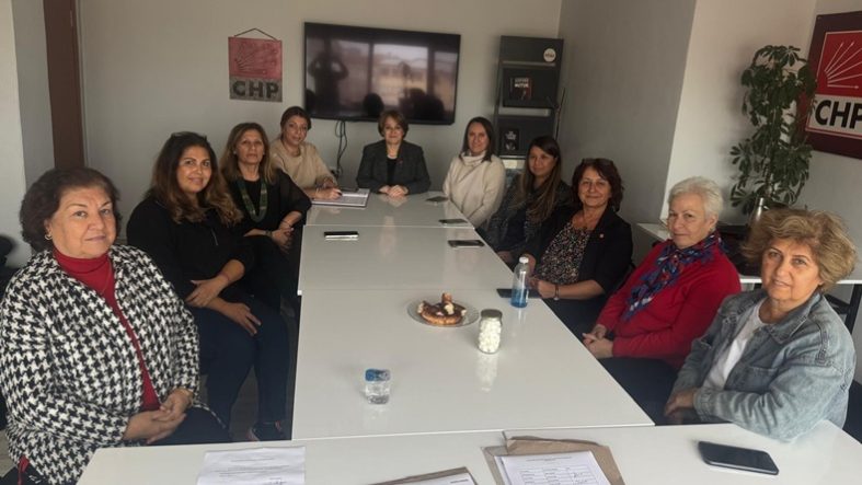 CHP Balıkesir İl Kadın Kolları’ndan 25 Kasım Öncesi Stratejik Toplantı