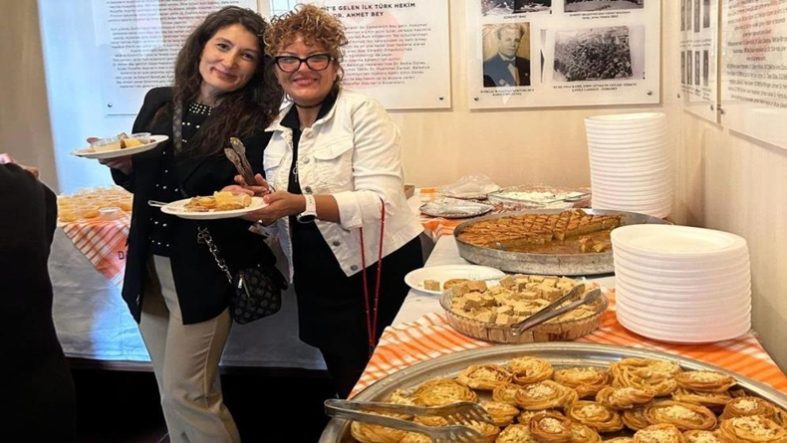 Edremit Tatlıları' etkinliği büyük ilgi gördü