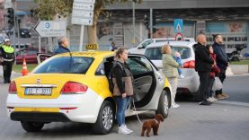 Edremit’te 10 Kasım’da Hayat Durdu: Atatürk, Saygı ve Minnetle Anıldı