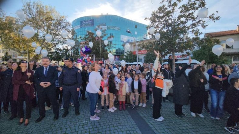 Edremit'te jandarmadan 'Benim Güvenli Evim' Projesi