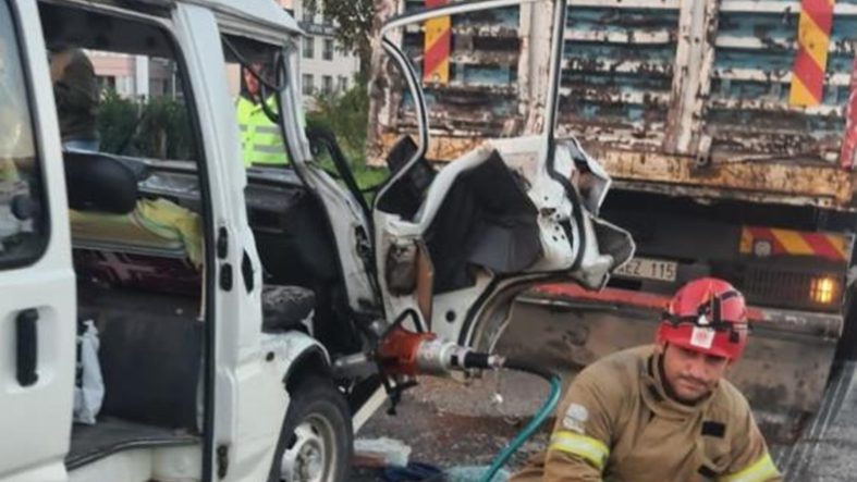 Edremit'te zincirleme kaza 6 yaralı