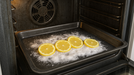 Fırın Temizliğinde Doğal Yöntem: Limon, Karbonat ve Sirke ile Kimyasalsız Parlaklık