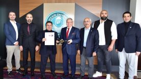 Türkiye Judo Federasyonu’ndan Balıkesir Üniversitesi Rektörü Prof. Dr. Oğurlu’ya “Onur Danı” Ödülü