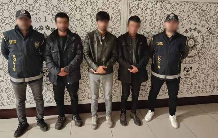 Bayburt’ta göçmen kaçakçılığı operasyonu: 2 şüpheli yakalandı