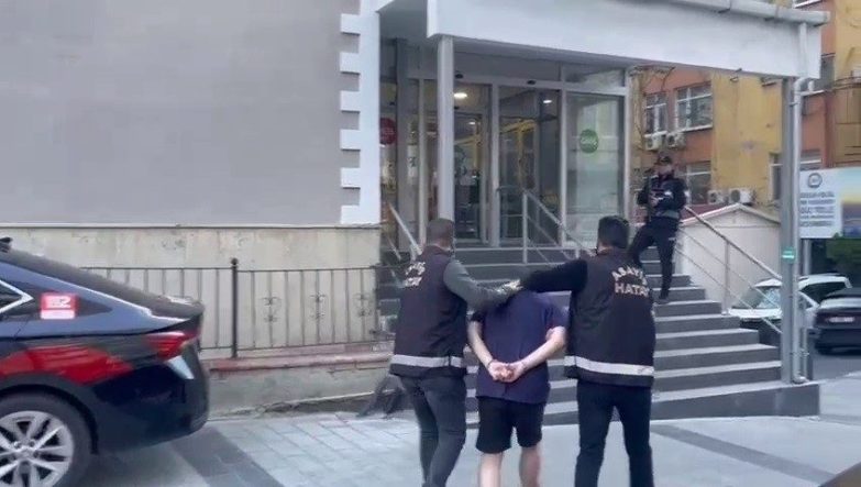 Dolandırıcılık suçundan 160 yıl kesinleşmiş hapis cezası bulunan şahıs yakalandı