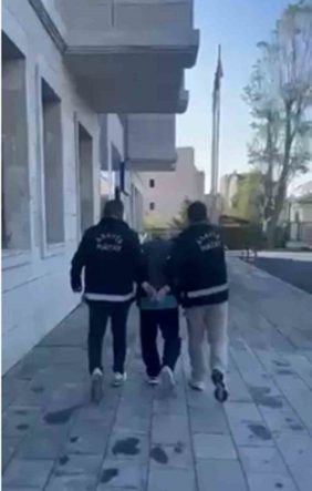 Dolandırıcılık suçundan 59 yıl 9 ay 21 gün kesinleşmiş hapis cezası bulunan şahıs yakalandı