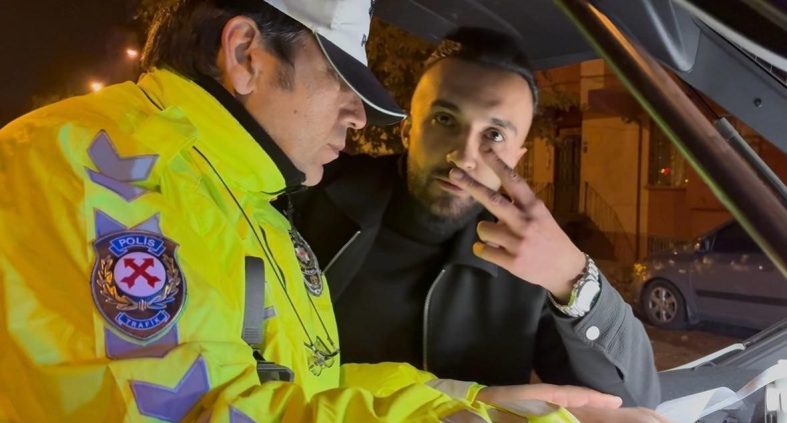 ‘Dur’ ihtarına uymayan alkollü sürücünün rahatlığı pes dedirtti