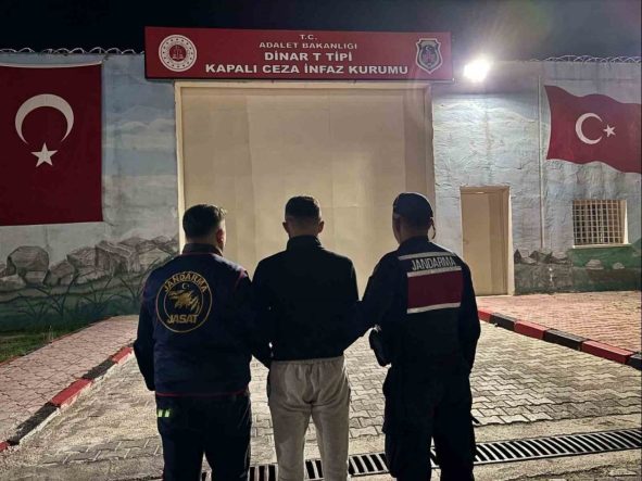 Evleri soyan şahsı JASAT yakaladı