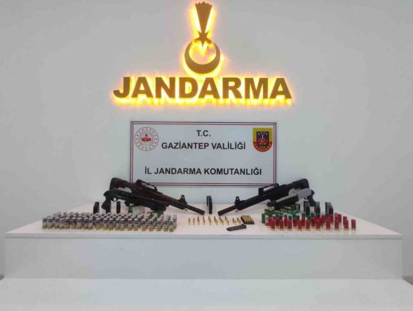 Gaziantep’te 29 adet ruhsatsız silah ele geçirildi: 2 şahıs tutuklandı