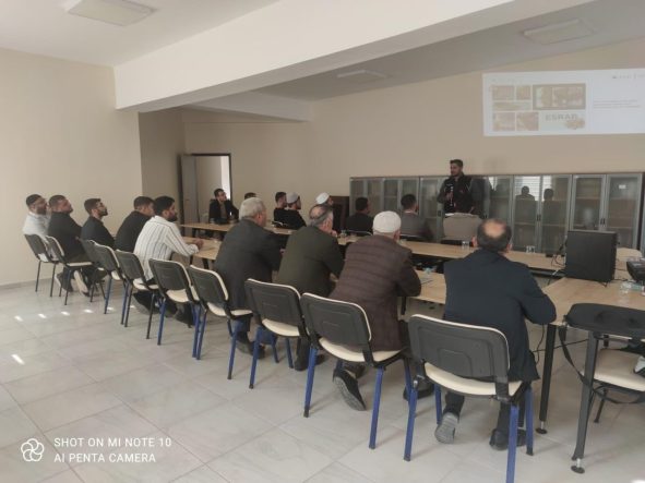 Hasankeyf’te din görevlilerine "En İyi Narkotik Polisi Anne" semineri