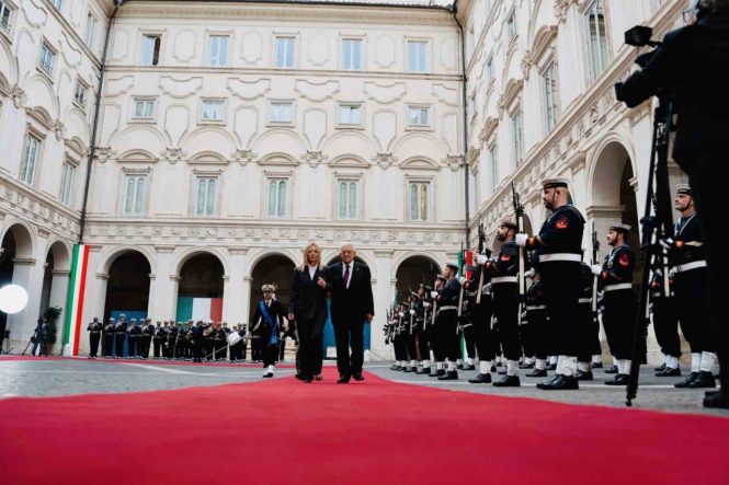 İtalya Başbakanı Meloni, Roma’da Filistin Devlet Başkanı Abbas ile görüştü