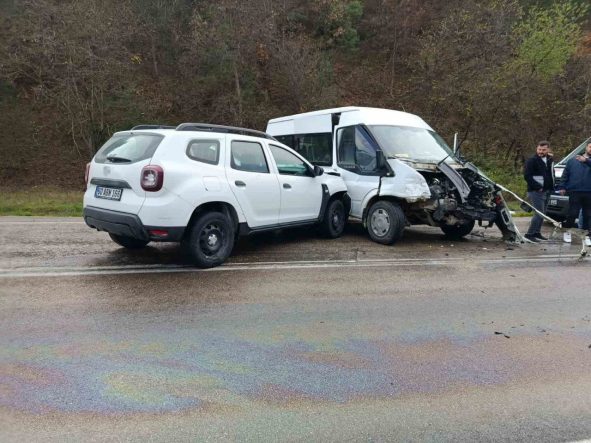 Tokat’ta zincirleme kaza: 9 yaralı