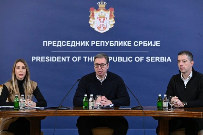Vucic: "Sırbistan’ın tek rafinerisi, ABD yaptırımlarından muaf tutulmazsa 4 gün içinde kapanacak"