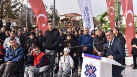 Altıeylül’de Engeller Dayanışma İle Aşılıyor