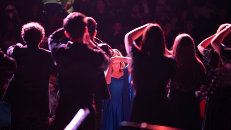 Ayvalık’ta müzik ve dayanışmayla özel konser