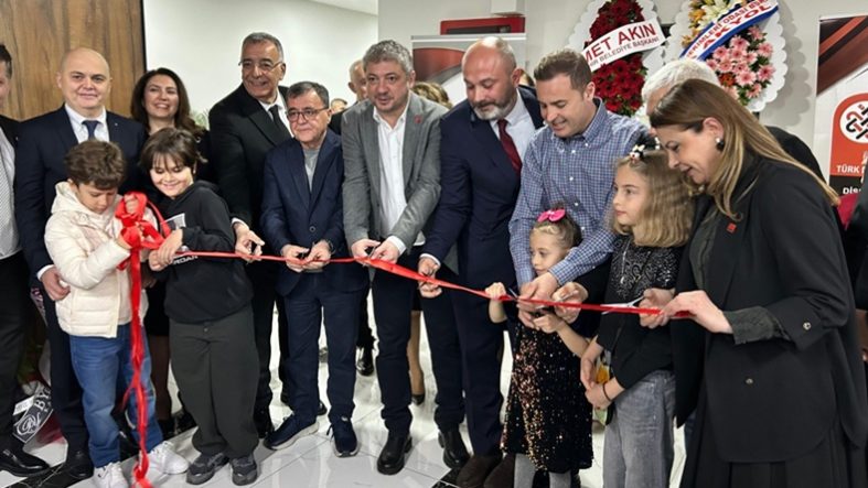Balıkesir Dişhekimleri Odası Yeni Hizmet Binasına Taşındı