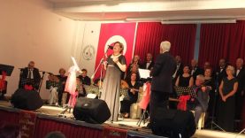Balıkesir'de Dünden Kalanlar Konseri izleyenleri coşturdu
