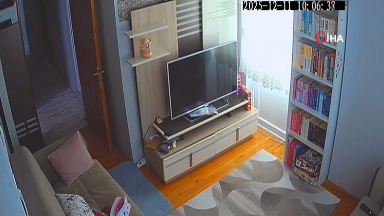 Balıkesir’de kameralara yansıyan görüntüler depremin şiddetini gözler önüne serdi