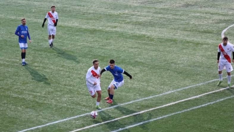 Balya Belediyespor ve Savaştepe Belediyespor, bu hafta da lider