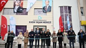 Manyas Kadın Yaşam Merkezi hizmete açıldı